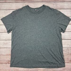 Lululemon Men's Gray Short Sleeve Shirt